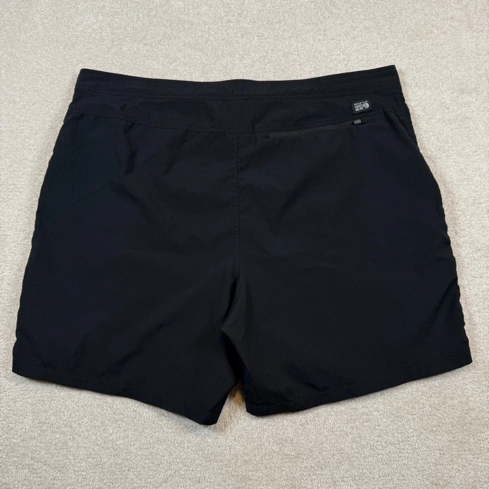 Mountain Hardwear Mens 40 Black Outdoor Hiking Quick Dry Shorts Zip Pockets